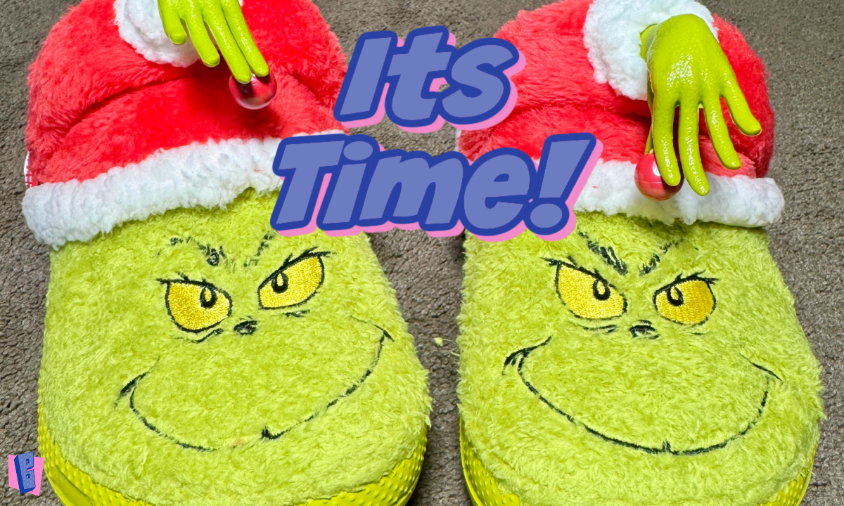 Grinch Crocs